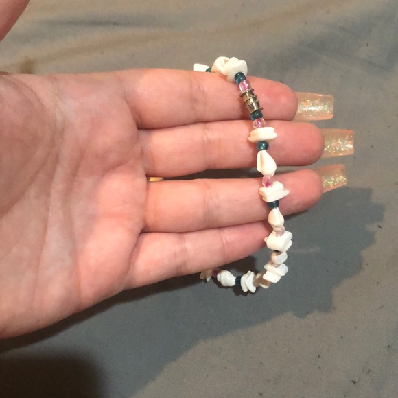 Shell anklet - Picture 2 of 2